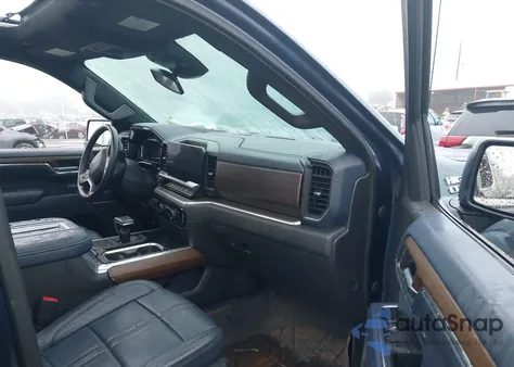 2022 Chevrolet Silverado 1500 4Wd Short Bed High Country from USA, damaged, VIN 3GCUDJET1NG668701